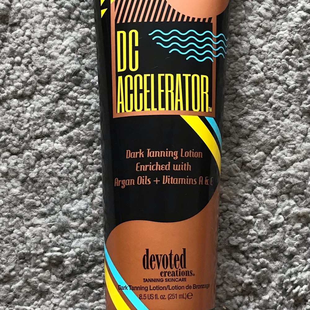 DC Accelerator Dark Tanning Lotion